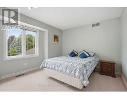315 AMBLESIDE DRIVE - 36