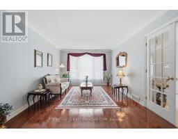 315 AMBLESIDE DRIVE - 9