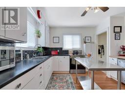 120 SYDENHAM STREET - 25