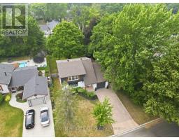 59 KINNEAR CRESCENT - 45