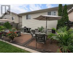 128 CRIMSON CRESCENT - 7