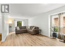 95 GERALD CRESCENT - 6