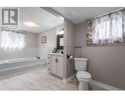 27 VILLENEUVE CRESCENT - 28
