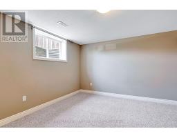 35 CASSIE CRESCENT - 34