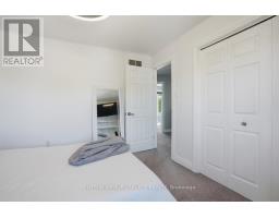 60 EDGEVALLEY ROAD - 32