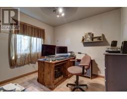 37 MELANIE DRIVE - 16