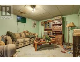 37 MELANIE DRIVE - 23