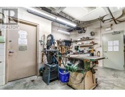 328 - 511 GAINSBOROUGH ROAD - 34