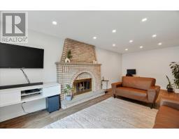 1885 ALDERSBROOK ROAD - 33