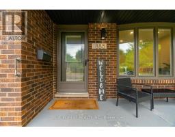 1885 ALDERSBROOK ROAD - 4