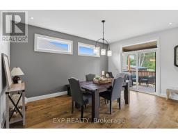 541 BENNETT CRESCENT - 12