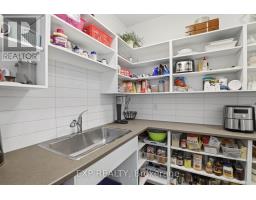 541 BENNETT CRESCENT - 15