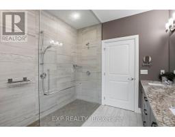 541 BENNETT CRESCENT - 21