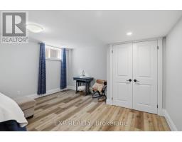 541 BENNETT CRESCENT - 40