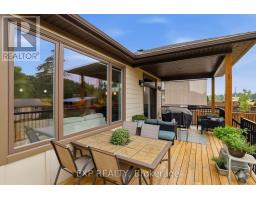 541 BENNETT CRESCENT - 42