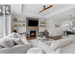 541 BENNETT CRESCENT - 5