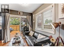 5 HAWTHORN COURT - 18