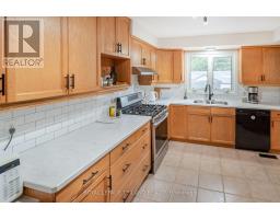 73 GENEVIVE PLACE - 11