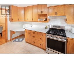 73 GENEVIVE PLACE - 12