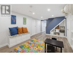 8 MEREDINE CRESCENT E - 21