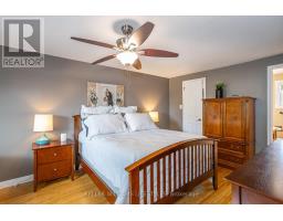 212 BEXHILL CLOSE - 24