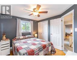 212 BEXHILL CLOSE - 30