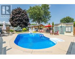 212 BEXHILL CLOSE - 38