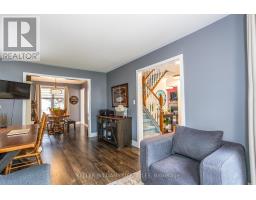 212 BEXHILL CLOSE - 9