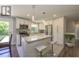 966 GLENBANNER ROAD - 10