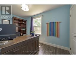 966 GLENBANNER ROAD - 19