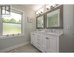 966 GLENBANNER ROAD - 21