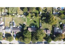 966 GLENBANNER ROAD - 38