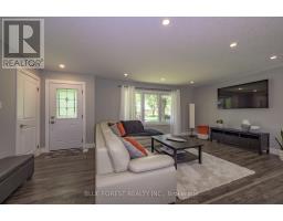 966 GLENBANNER ROAD - 4