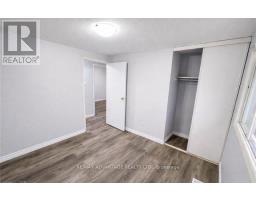 9 CAMELOT CRESCENT - 19