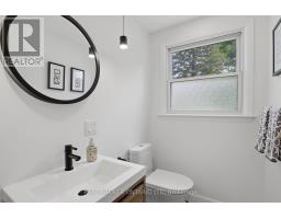 196 WYCHWOOD PARK - 12