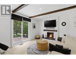 196 WYCHWOOD PARK - 14