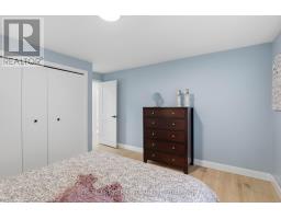 196 WYCHWOOD PARK - 28