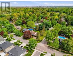 196 WYCHWOOD PARK - 43