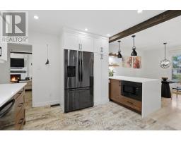 196 WYCHWOOD PARK - 5