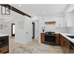 196 WYCHWOOD PARK - 8
