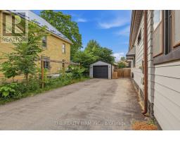 946 LORNE AVENUE - 44