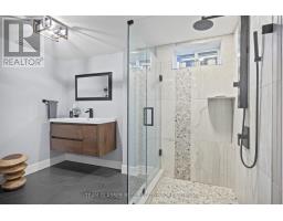 20 PARKVIEW DRIVE - 39