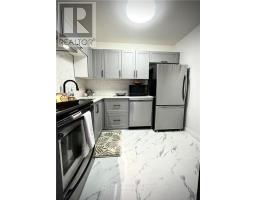 212 - 563 MORNINGTON AVENUE - 3