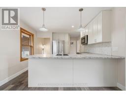 367 BROCK STREET - 12