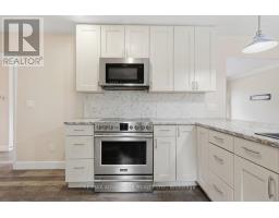 367 BROCK STREET - 14