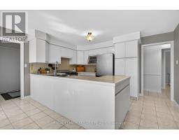 83 BLACKBURN CRESCENT - 15