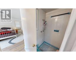 4 FARLEY PLACE - 31