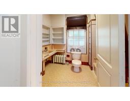 4 FARLEY PLACE - 34