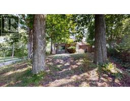 4 FARLEY PLACE - 45