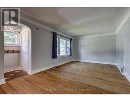127 HUGHES STREET - 12